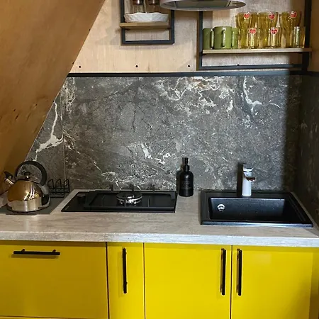 Holiday home A-frame з видом на говерлу і петрос, барбекю & терасою Yablunytsya